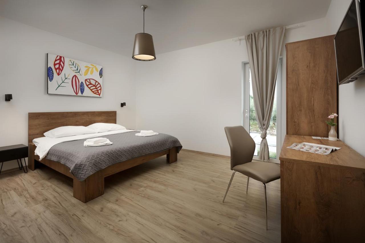 Villa San Polo Max Divšići Exterior foto